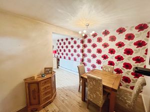 Dining Room- click for photo gallery